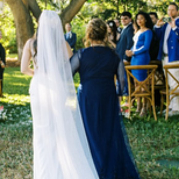 Gathered Tulle Cathedral Veil with Allover Glitter - Picture 4 of 6